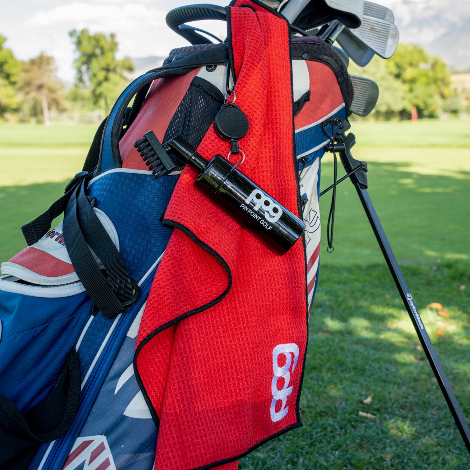 Magnetic Golf Towel Red